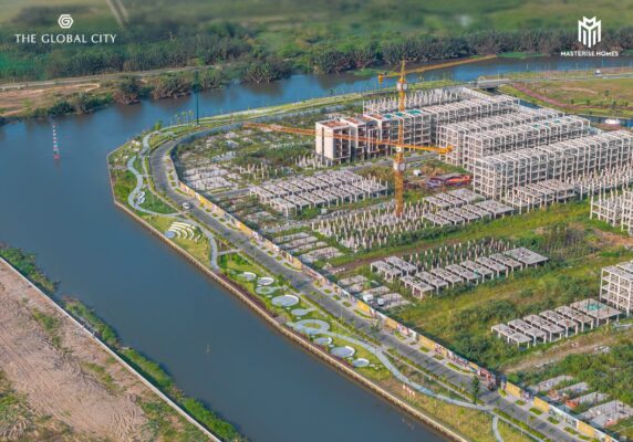 The most expensive cap from the board of sola knife, Anh Duong, the global city, District 2